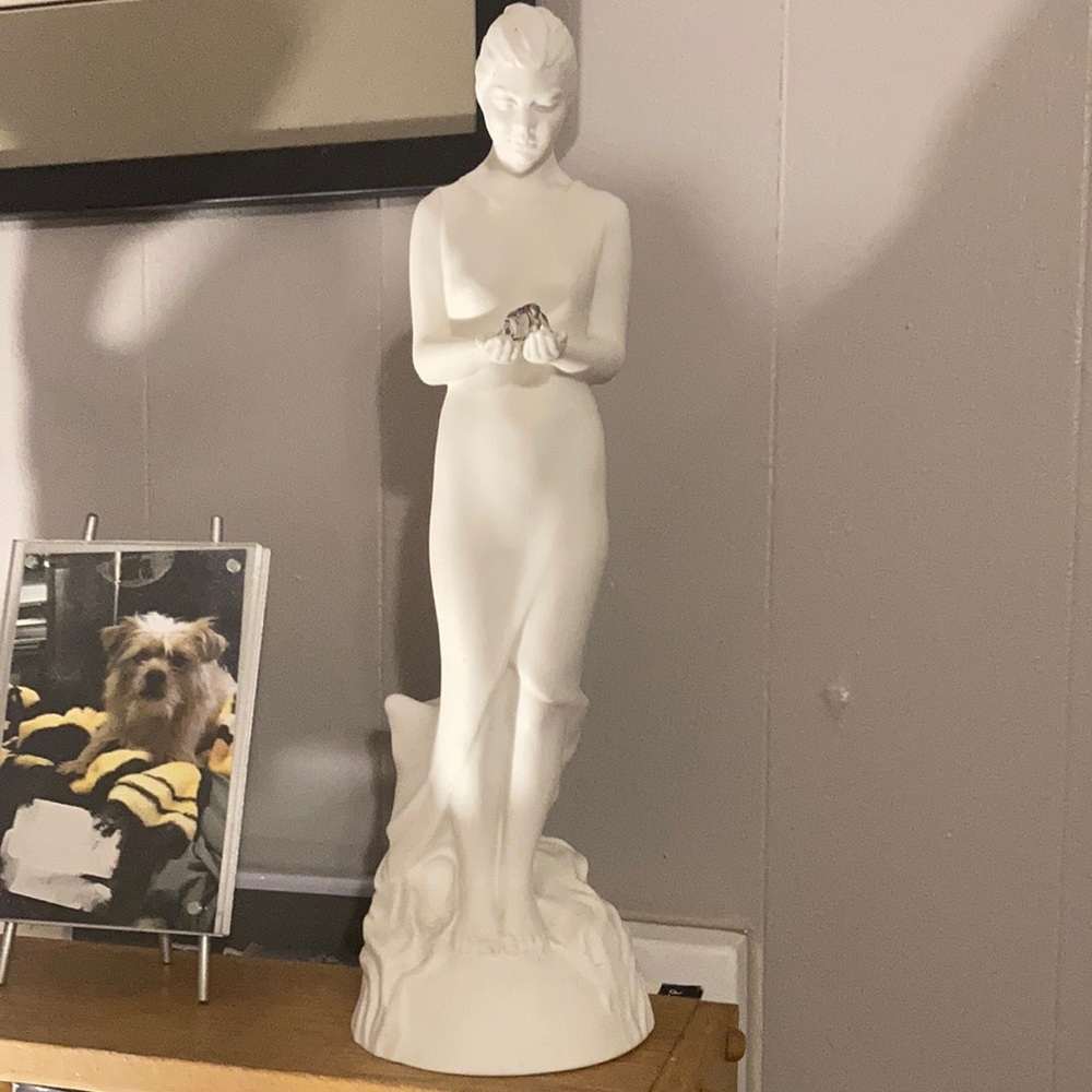 Royal Doulton Discovery Figure